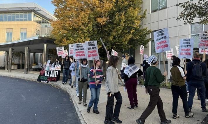 احتجاج ضد شركة "ميرسك"