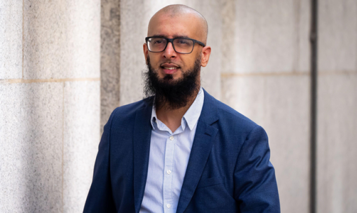 ماجد فريمان صحفي مدافع عن فلسطين