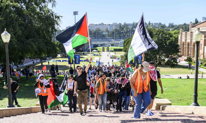 مظاهرة طلابية داعمة لفلسطين