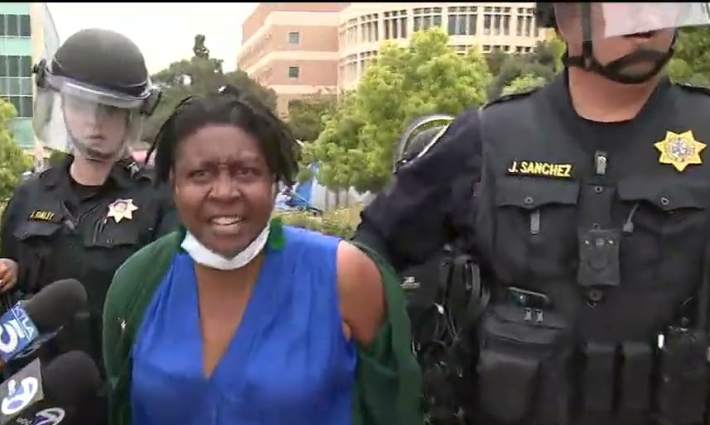 الدكتورة تيفاني ويلاوبي هيرارد