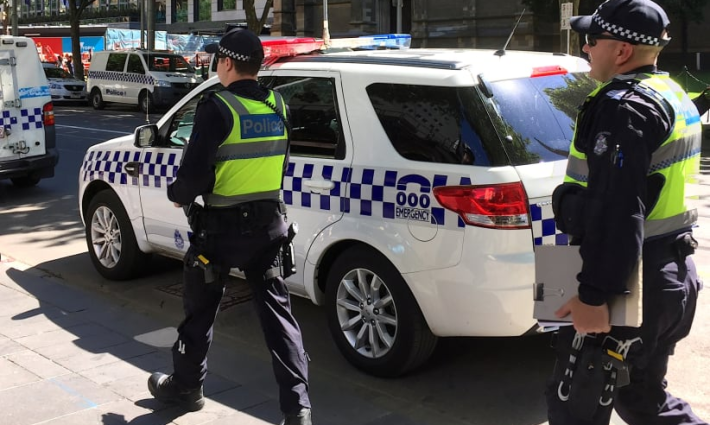 في أستراليا.. تحقيق في تعليقات “معادية للسامية” لطالبات يهوديات