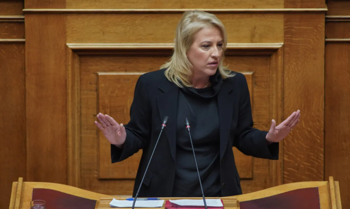 رينا دورو، عضو البرلمان والمعارضة الموالية، في أثينا، اليونان