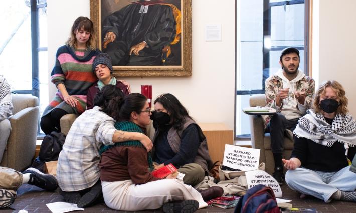 احتجاج داعم لفلسطين في جامعة هارفارد