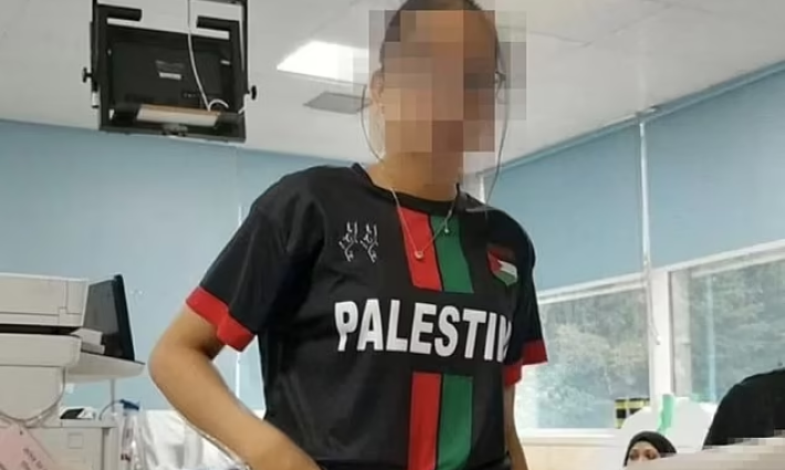 قميص داعم لفلسطين