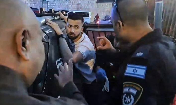 الاحتلال يعتقل شخصيات فرنسية