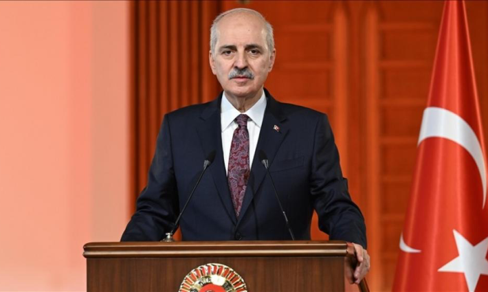 رئيس البرلمان التركي نعمان قورتولموش