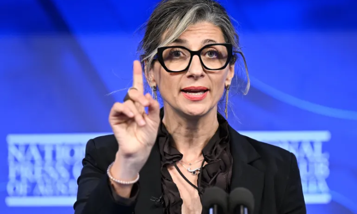 فرانشيسكا ألبانيز - مقررة أممية