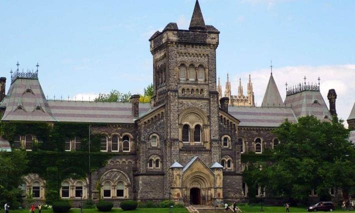 مبنى جامعة تورونتو