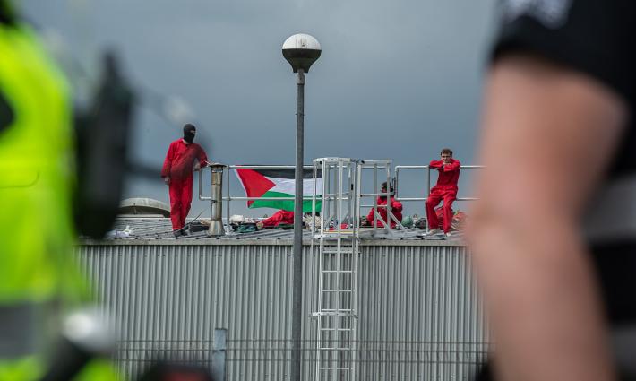 نشطاء من منظمة حركة فلسطين