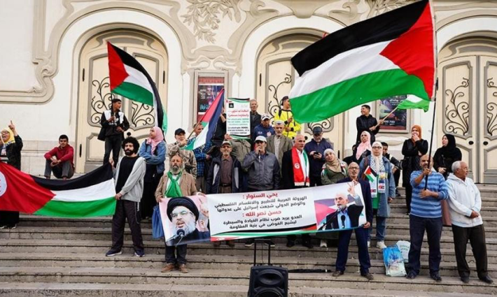 وقفة احتجاجية في تونس تندد باستمرار الإبادة بغزة