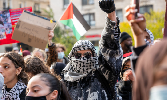 احتجاج طلابي داعم لفلسطين