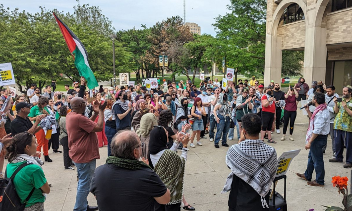 تحرك طلابي داعم لفلسطين