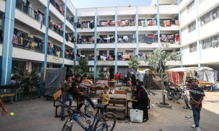 النزوح في مدارس الأونروا في غزة