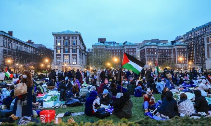 حراك طلابي حاشد لدعم فلسطين