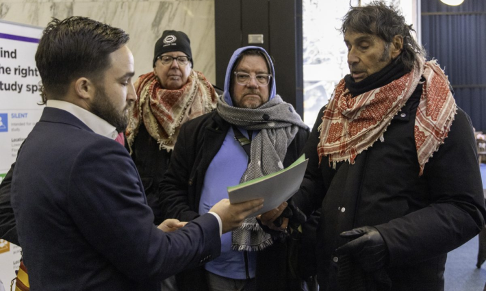 احتجاج لأكاديميين في جامعة نيويورك