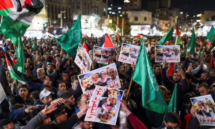 احتفالات شعب الأردن بوقف إطلاق النار في غزة