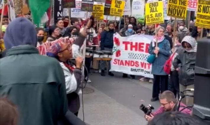 وقفة داعمة لفلسطين