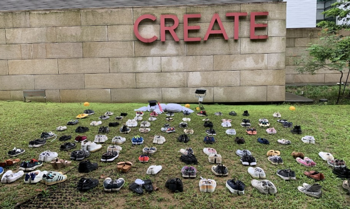 نصب تذكاري أقامه طلاب سنغافورة تكريمًا لشهداء فلسطين_