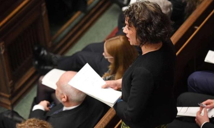 نائبة بريطانية