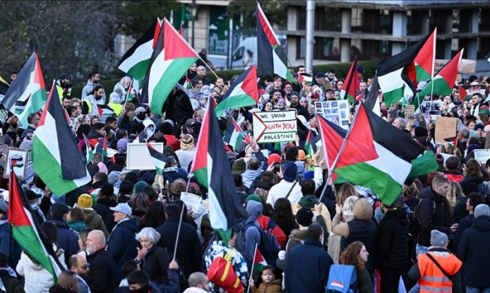 مظاهرة طلابية دعمًا لفلسطين