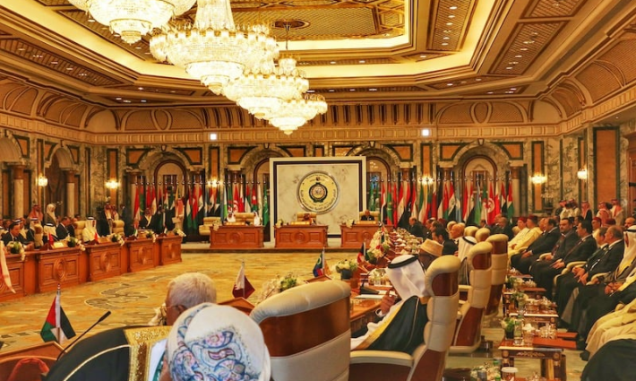 اجتماع لقمة الشعوب العربية