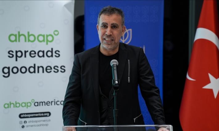 خلوق ليفنت- مغني تركي