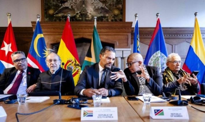 اجتماع لعدة دول اتفقت على دعم فلسطين