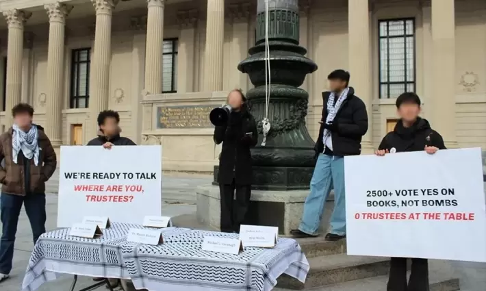 طاولة مفاوضات لمطالبة الجامعة بسحب الاستثمارات مع الاحتلال في جامعة ييل