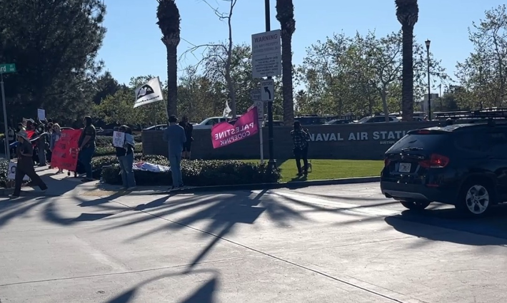 احتجاج لوقف تسليح الاحتلال في كورونادو الأمريكية