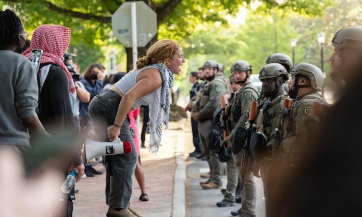 قمعت صوت الطلاب.. منظمات حقوقية تقاضي جامعة نورث كارولينا