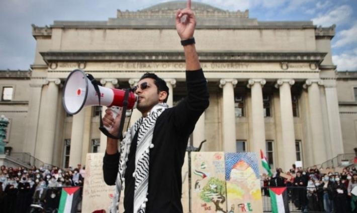 قاض أميركي يُمدّد حظر ترحيل الناشط الفلسطيني المهداوي