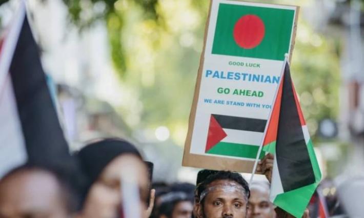 المالديف تصادق على قانون يمنع دخول الإسرائيليين إلى البلاد.. واحتجاجات في الرباط ضد رسو سفينة تحمل أسلحة للاحتلال