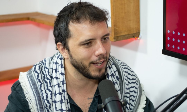 لن نتراجع ومستمرون في مهمتنا وأي هجوم إسرائيلي سيكون جريمة حرب  -ثياغو أفيلا، عضو لجنة ائتلاف أسطول الحرية