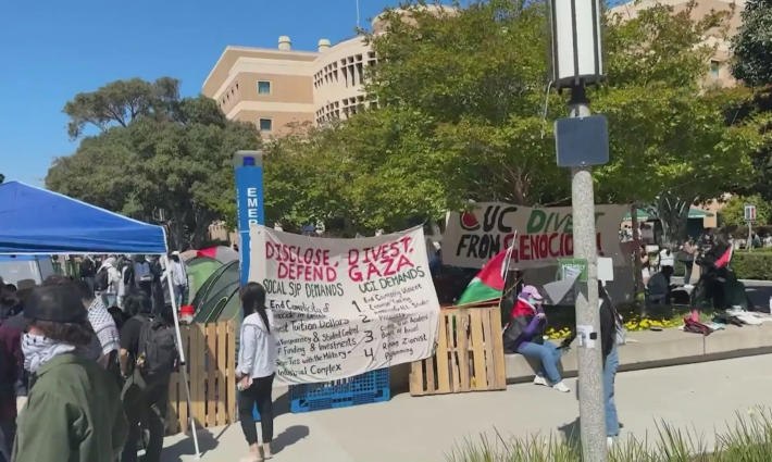 تقمع داعمي فلسطين.. “كير” تصنف جامعة “كاليفورنيا إيرفن” كجامعة معادية