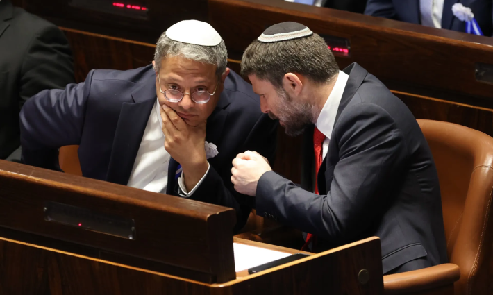 بتهمة الفصل العنصري..  إصدار مرتقب لمذكرات توقيف بحق “بن غفير” و”سموتريتش”