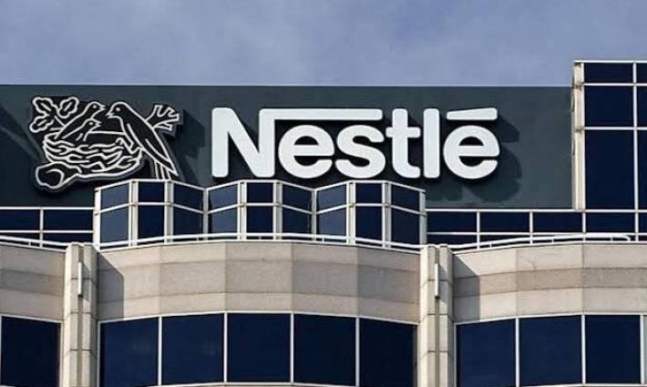شركة "نستله" تستعد لتسريح 16 ألف موظف عالميًا.."حركة فلسطين" تنتزع حقها بالطعن في قرار حظرها