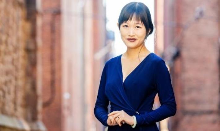 كاتب عالمي ينسحب من مهرجان طيران الإمارات للآداب 2026...احتجاج بإعادة كتب بآلاف الدولارات لمكتبة "إنديغو"