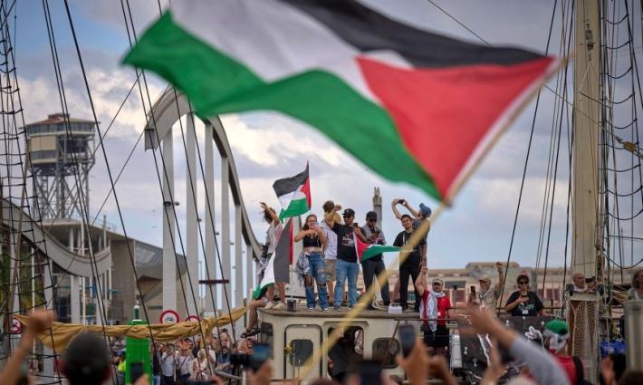 تشكيل أسطول بحري جديد من النشطاء لكسر الحصار الإسرائيلي على غزة...وفود عربية تغادر مؤتمر “جنيف” قبل كلمة رئيس الكنيست