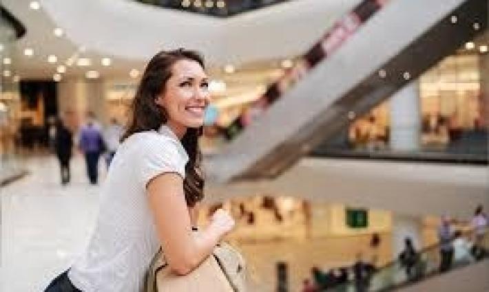 احتلال مراكز تسوق وتعطيل التجارة في بريطانيا وكندا...احتجاجات في بريطانيا وأمريكا دعمًا للمضربين عن الطعام