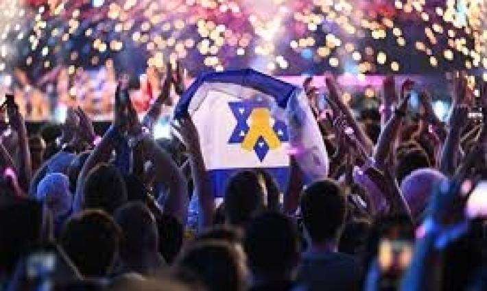 انسحاب أيرلندا وإسبانيا وهولندا من مسابقة "يوروفيجين"...احتجاج خارج فندق "كراون" بغلاسكو رفضًا لوجود كير ستارمر