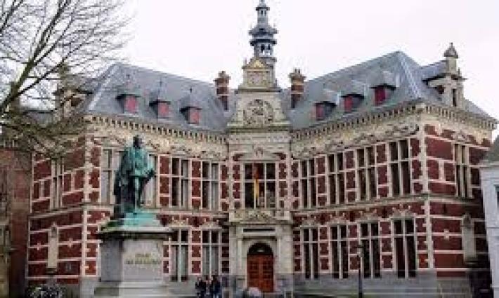 جامعة "أوتريخت" تصبح أول مؤسسة غربية تعلن مقاطعة الاحتلال..أسطول الصمود المغاربي يؤجل انطلاقه  إلى 7 سبتمبر