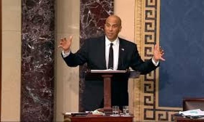 تعطيل خطاب "كوري بوكر" والحفل الإنتخابي لـ "سكوت وينر" في أمريكا...الكلية الوطنية للفنون والتصميم في دبلن تنهي علاقاتها الأكاديمية مع الاحتلال