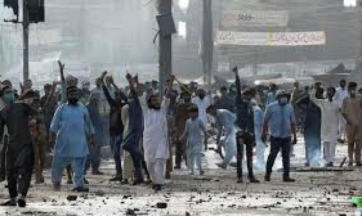 احتجاجات في فرنسا وتركيا وباكستان ضد شركات داعمة للاحتلال... احتلال مقر شركة بلانتير… والكشف عن نقل شركات يونانية معدات عسكرية إلى "إسرائيل"